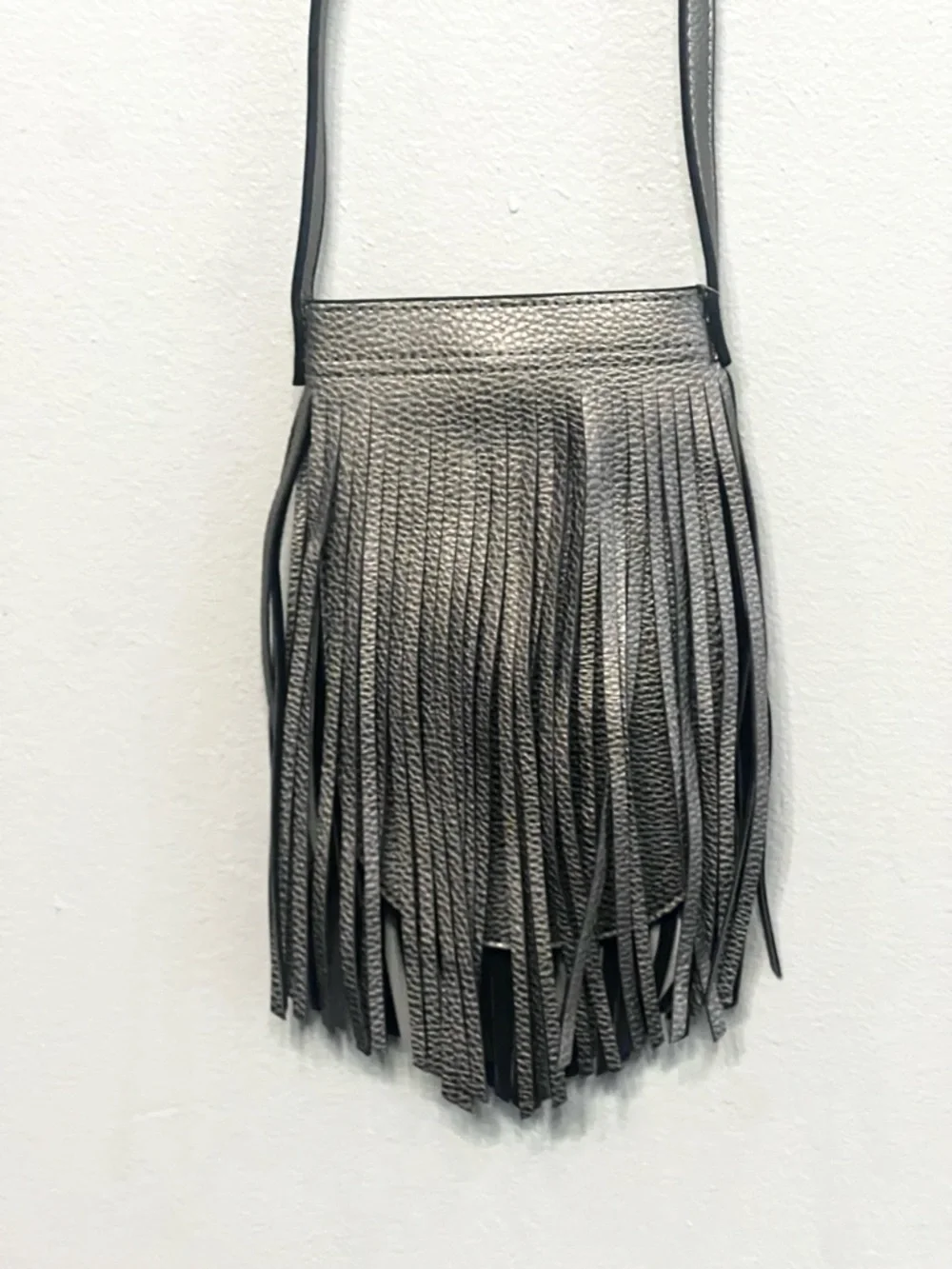 Metallic Gray‎ Fringe Crossbody Cell Phone Bag Adjustable Strap